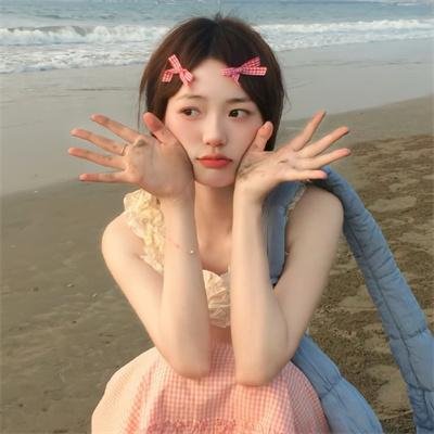 小镇春回